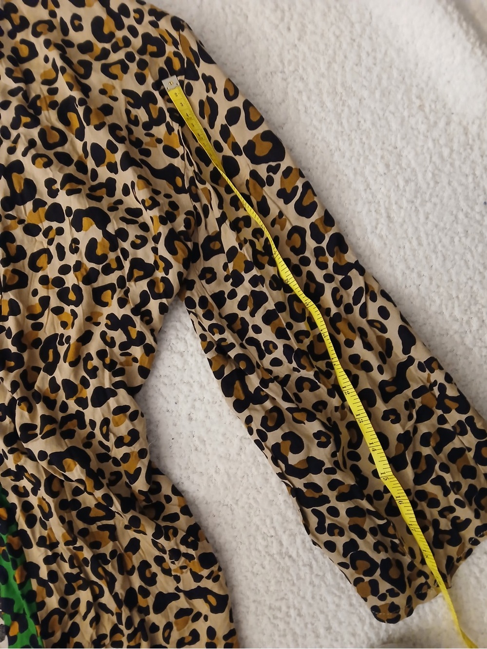 free press Leopard Print kimono with Green Trim - Picture 5 of 7